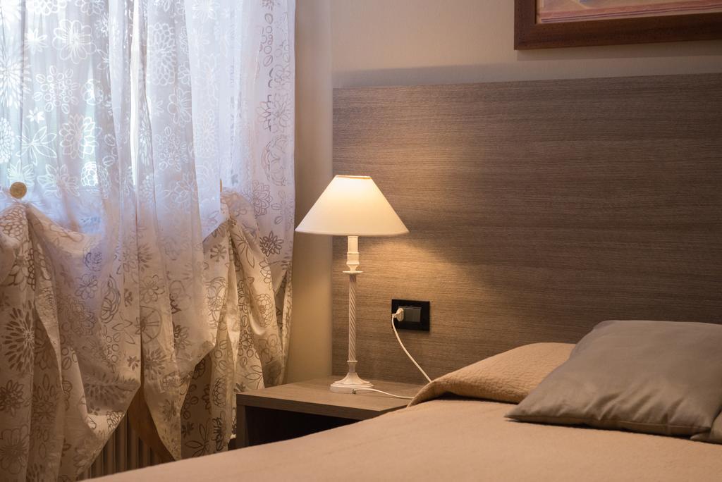 Albergo Grappolo D'Oro Montebelluna Eksteriør bilde