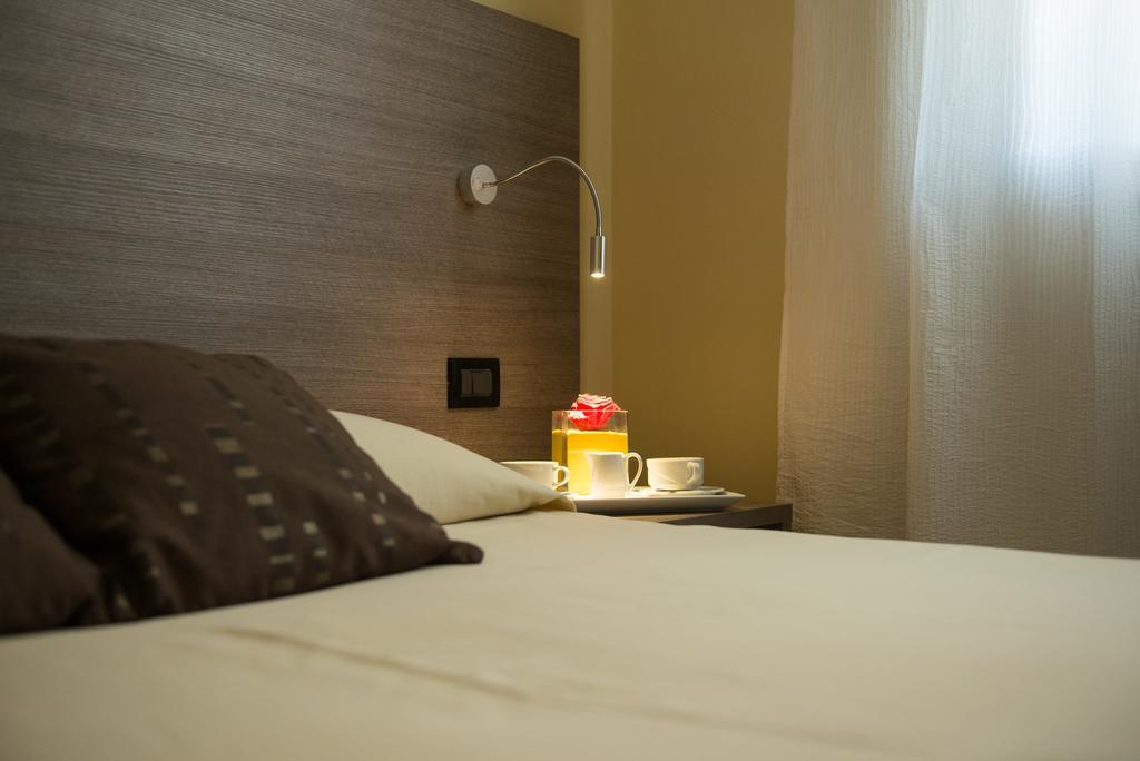 Albergo Grappolo D'Oro Montebelluna Eksteriør bilde