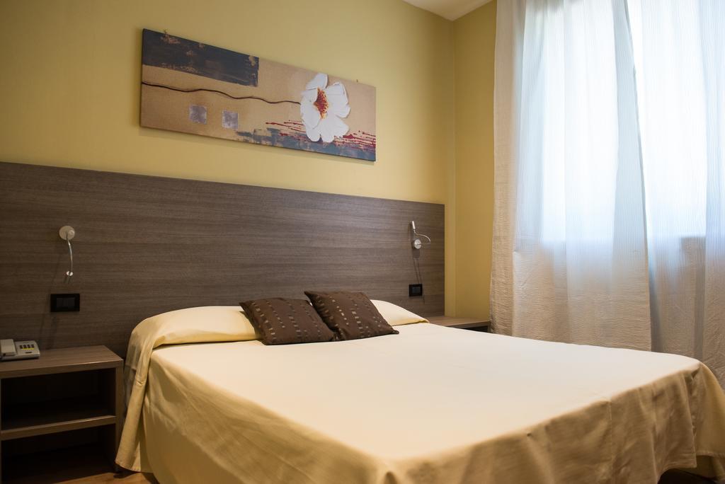 Albergo Grappolo D'Oro Montebelluna Eksteriør bilde